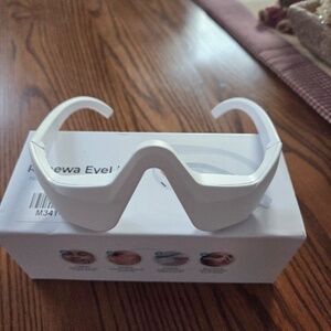 Renewa EyeLift Non-Invasive Eye Lifting Device  & Age Defy Serum (NEW)